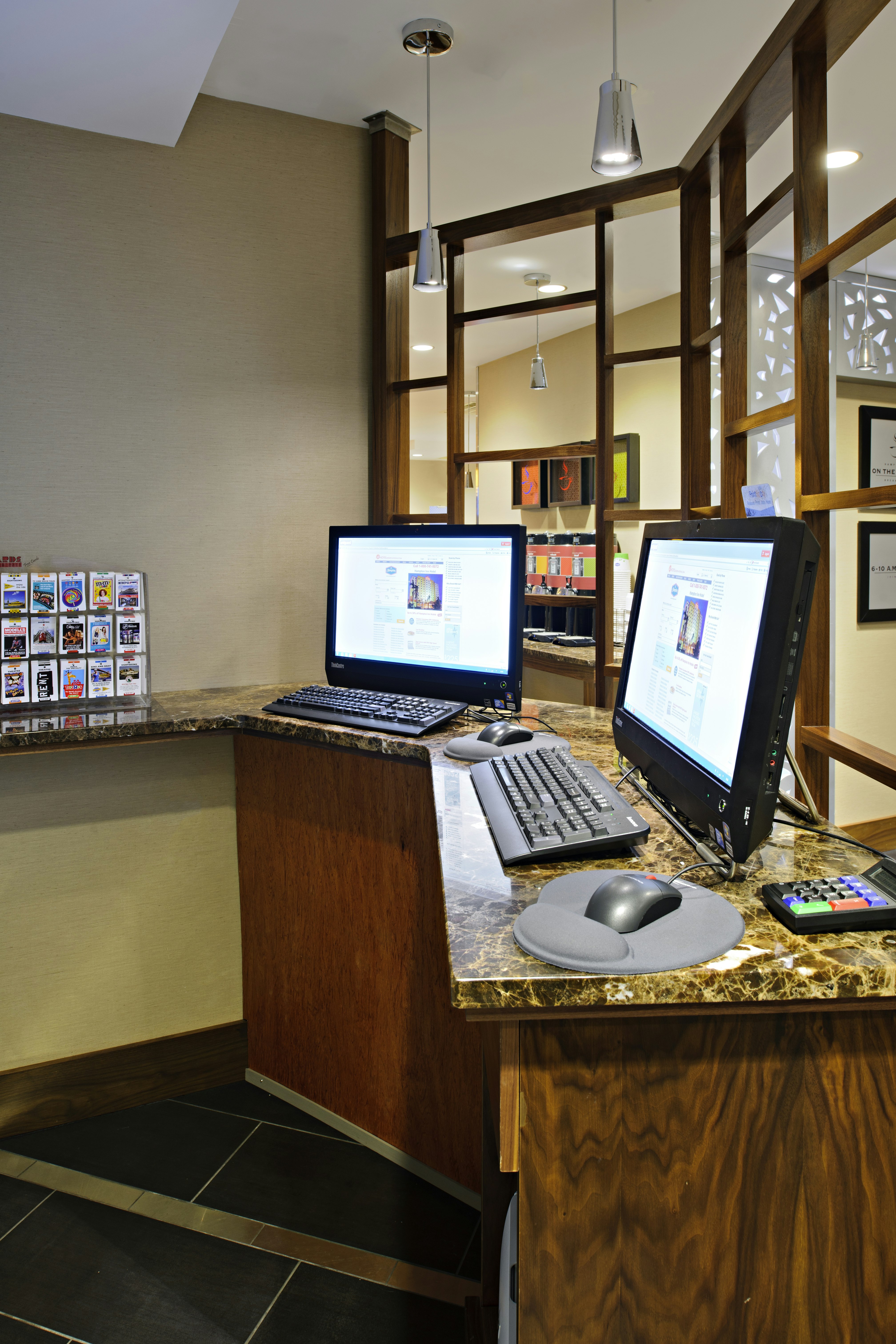 Hampton Inn Manhattan-Chelsea 23/25