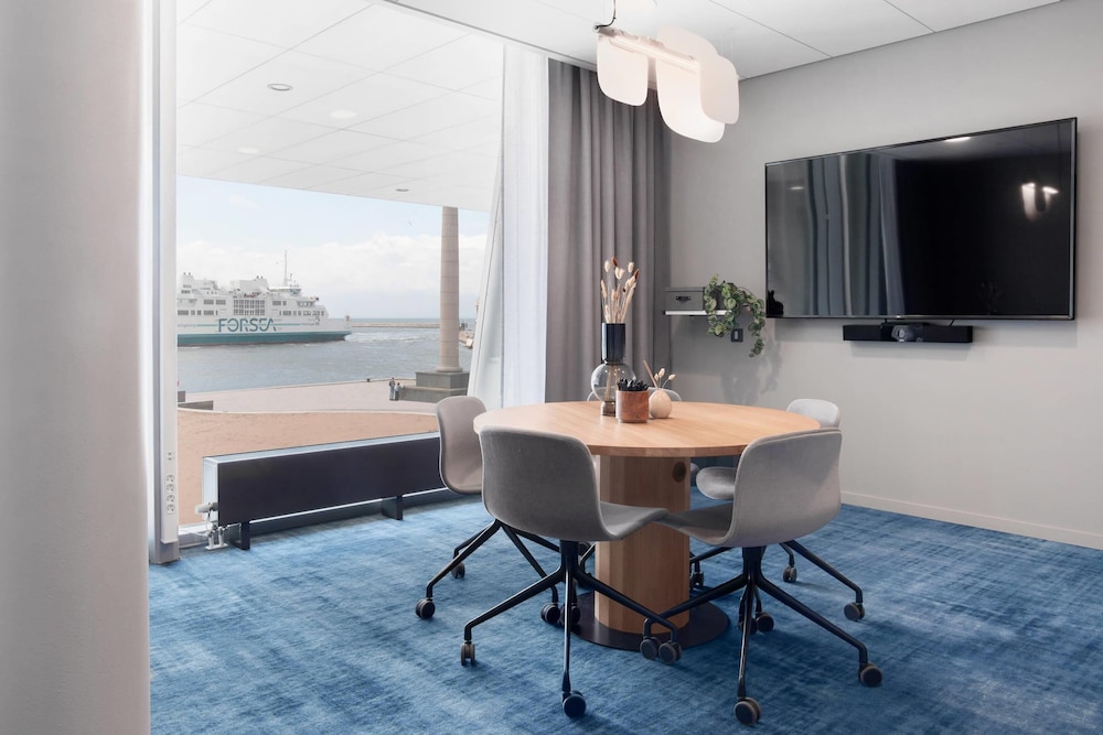 Clarion Hotel Sea U 41/50