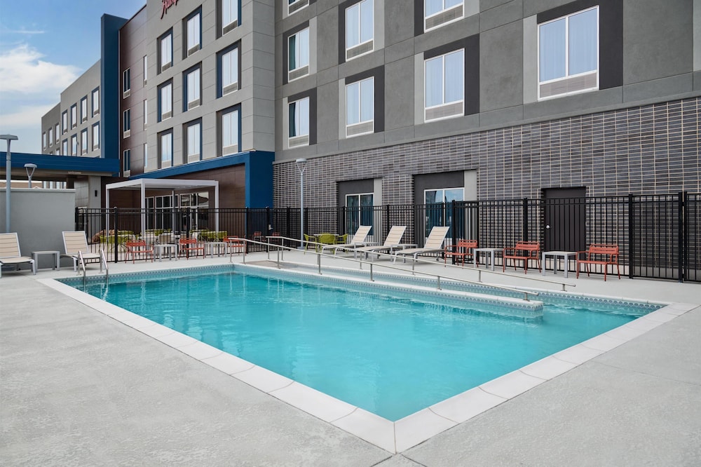 Hampton Inn Midland West 4/44
