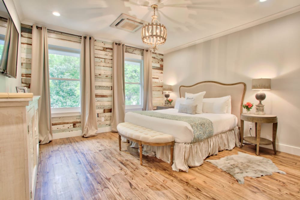 The Roost Ocean Springs 38/64