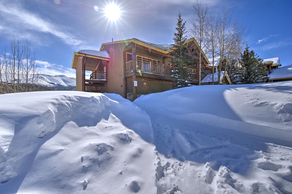 The Lodge at Breckenridge 44/50