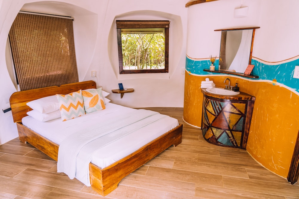 Bambuda Lodge 15/66