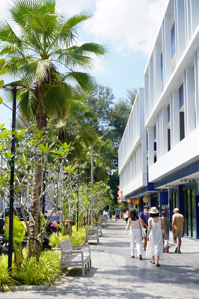 Seaside Naithon Phuket 33/54