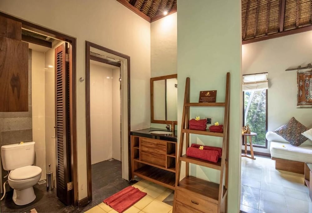 Suara Air Luxury Villa Ubud 50/50