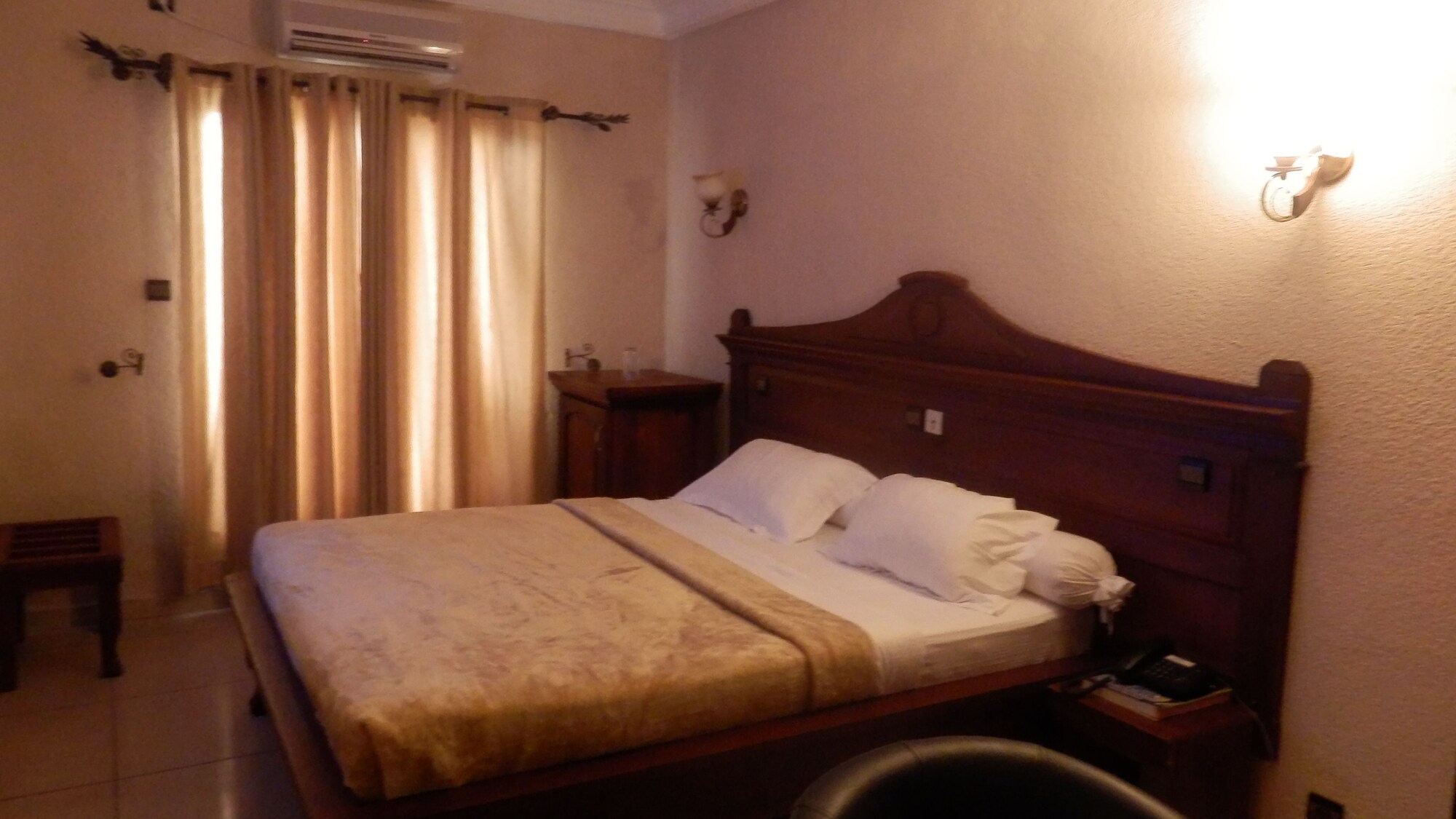 STANDARD, DOUBLE BED