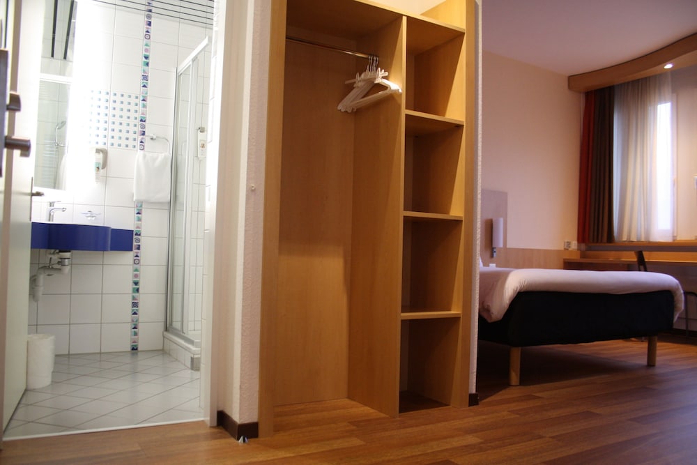 Ibis Luzern Kriens 44/59
