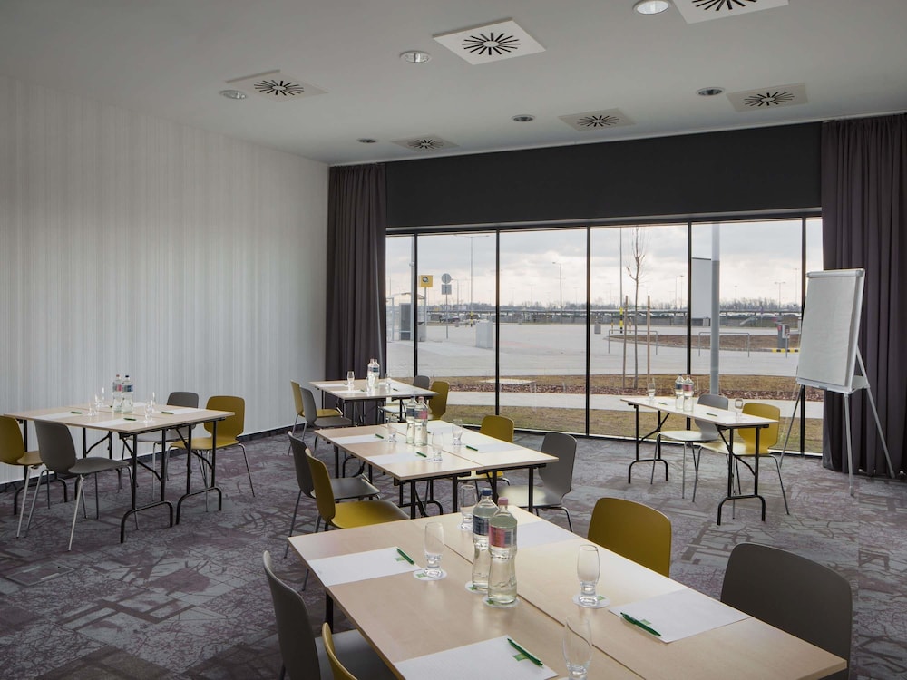 Ibis Styles Budapest Airport 45/64