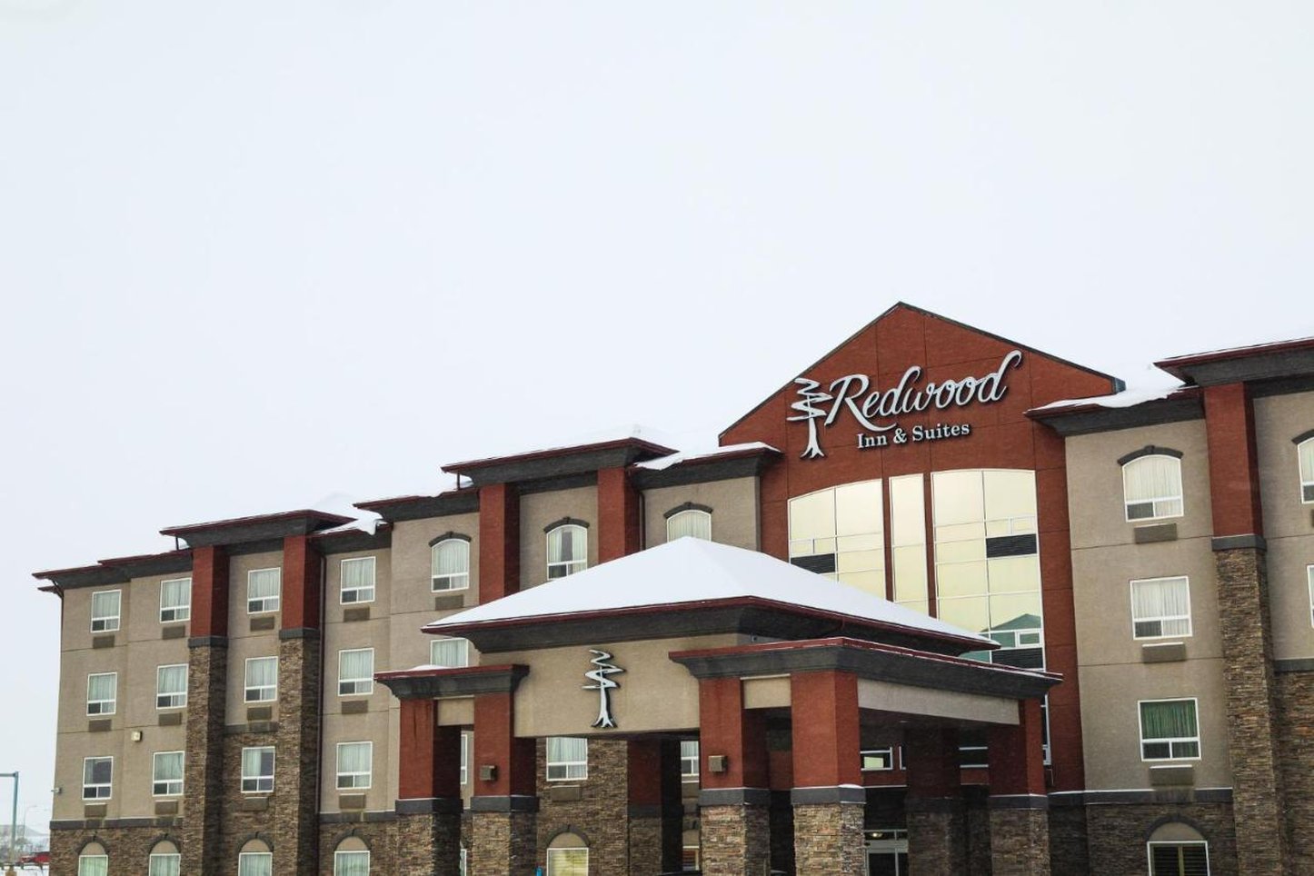 Redwood Inn Suites Grande Prairie 4/61