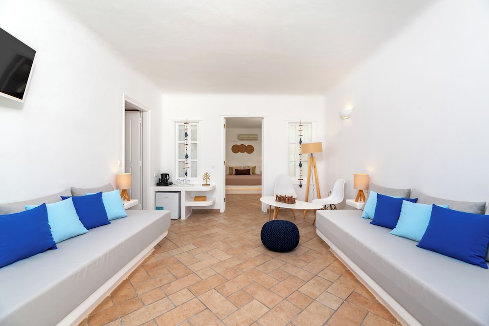 Seaside Beach Hotel 78/100