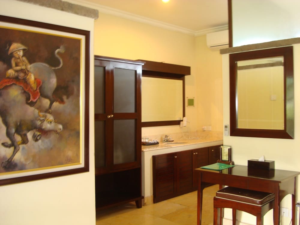 Aniniraka Resort And Spa 49/63
