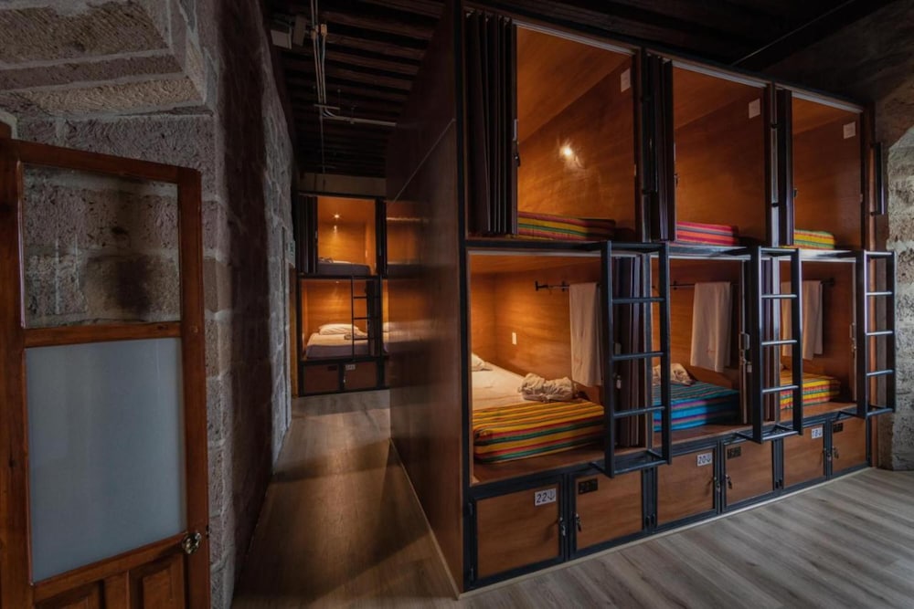 OYO Hostal Mich Morelia 23/33