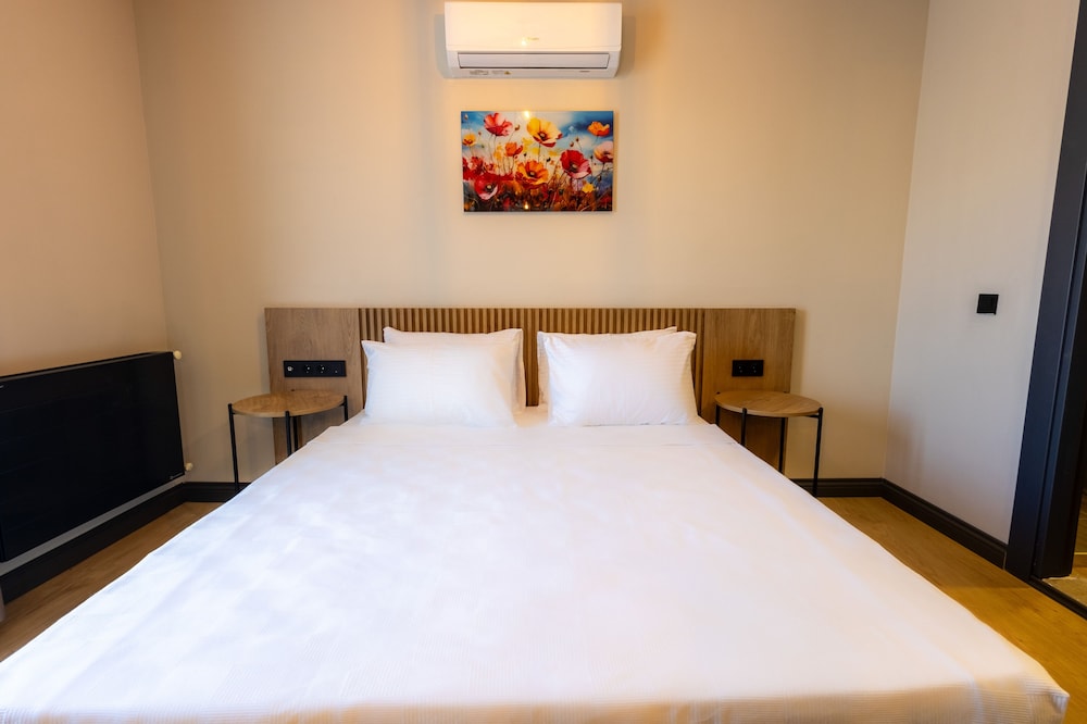 Leliko Suites 6/30
