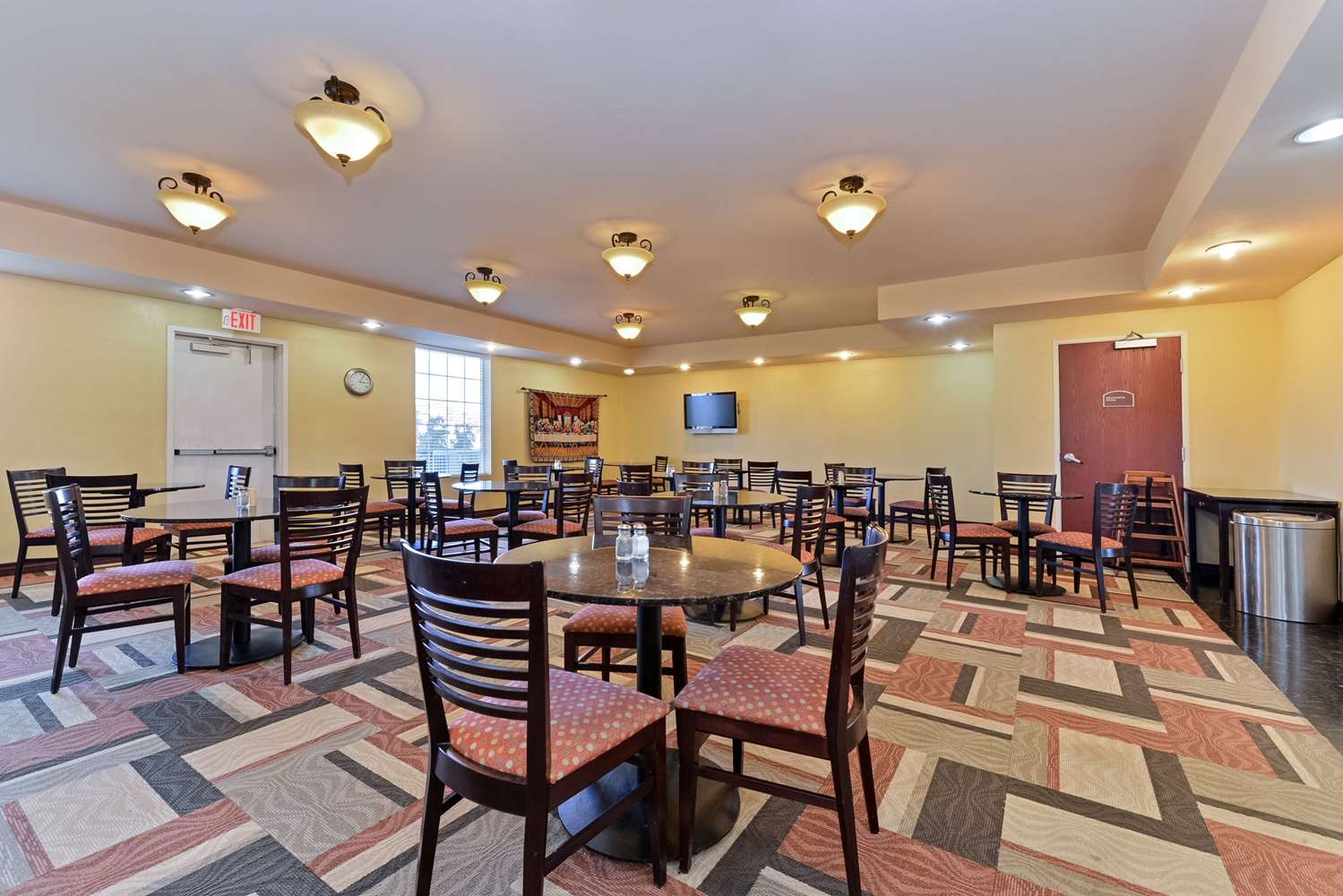Express Inn And Suites Norman 13/16