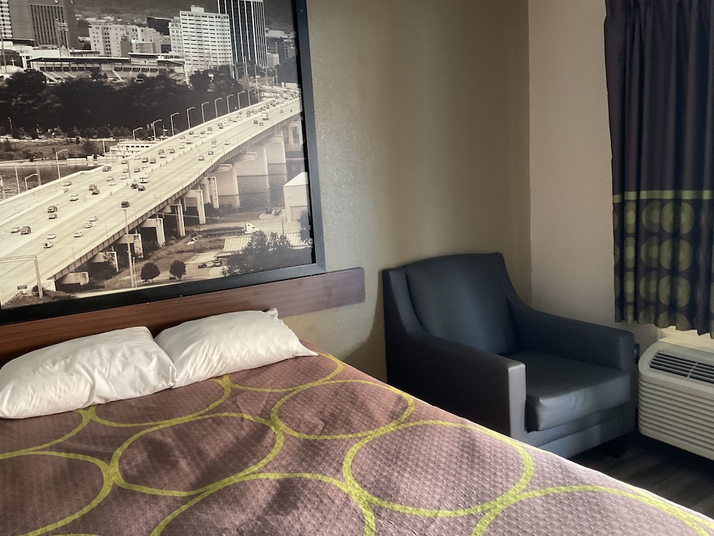 Super 8 by Wyndham Chattanooga/East Ridge 35/53