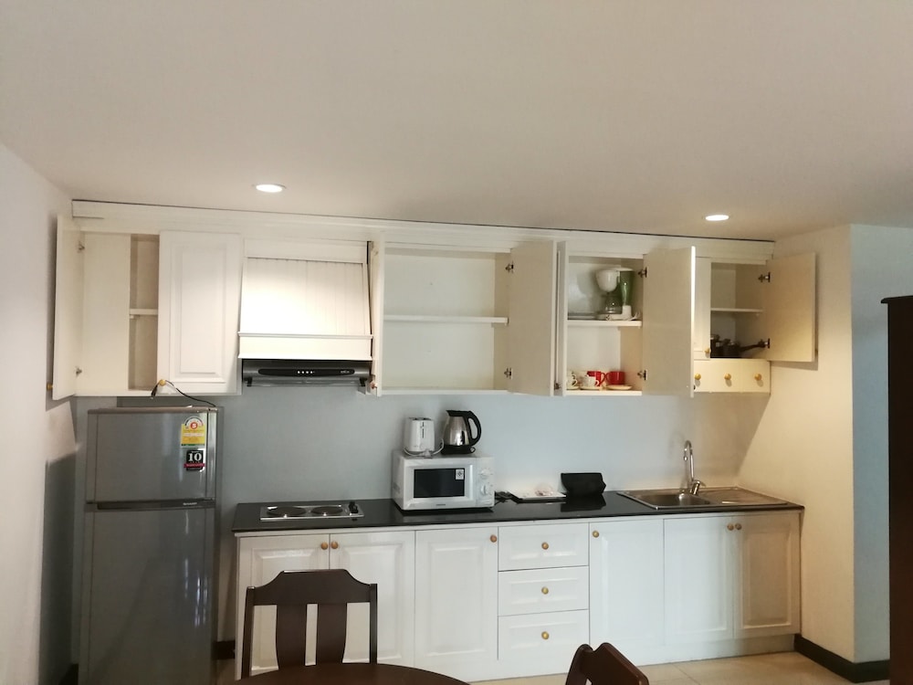 Baan Waru Seaview 8/50