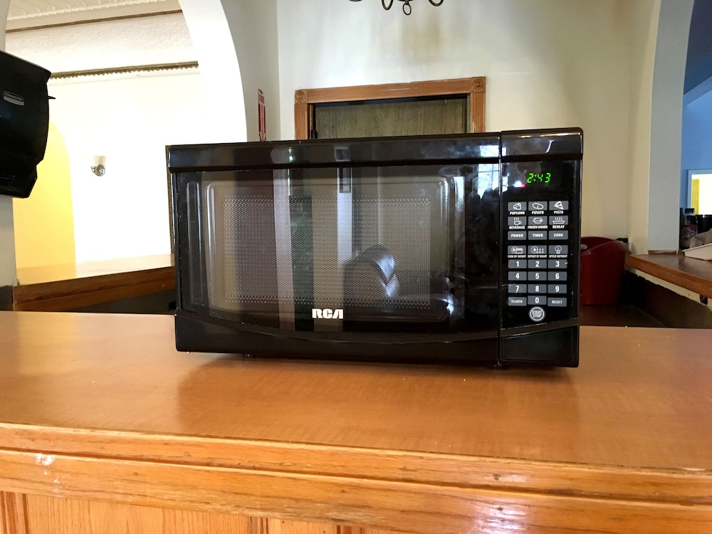 Belmar Inn 31/45