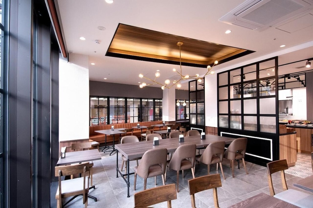 Kobe Plaza Hotel West 51/61