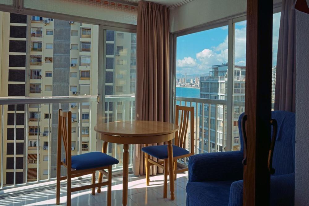 Las Carabelas Apartments 18/40