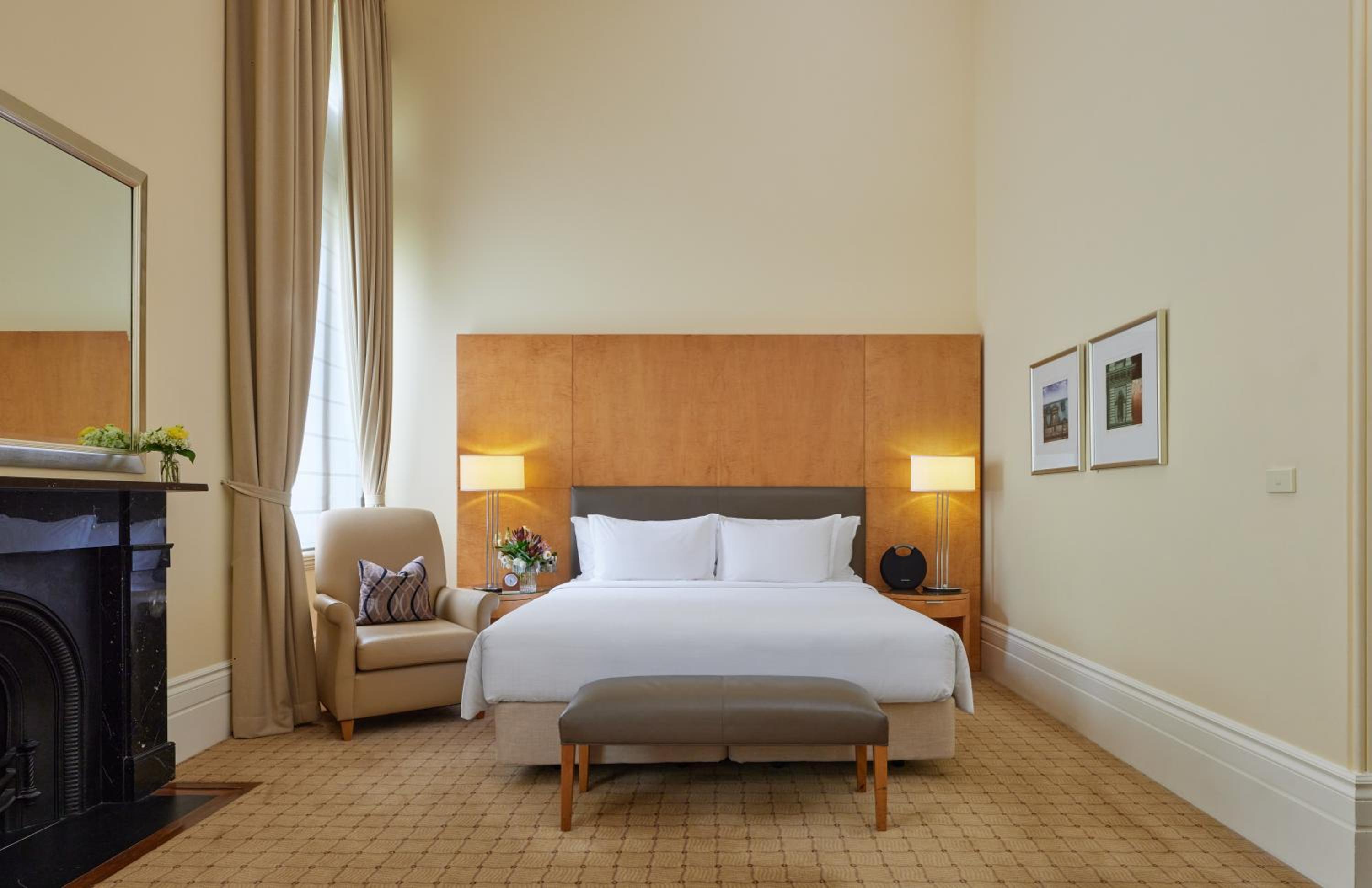 Heritage, Superior, King Bed, Low Floor