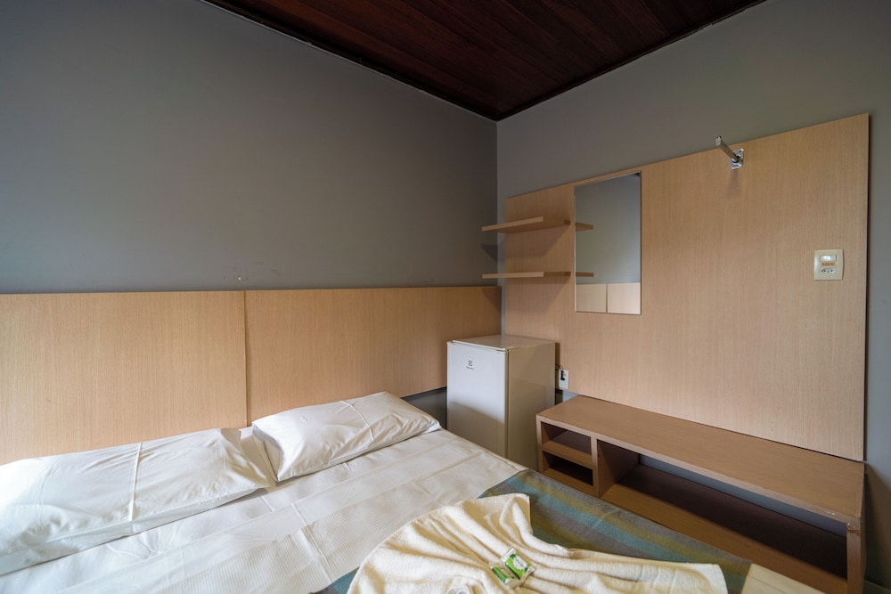 Lagoa Park Hotel 7/40