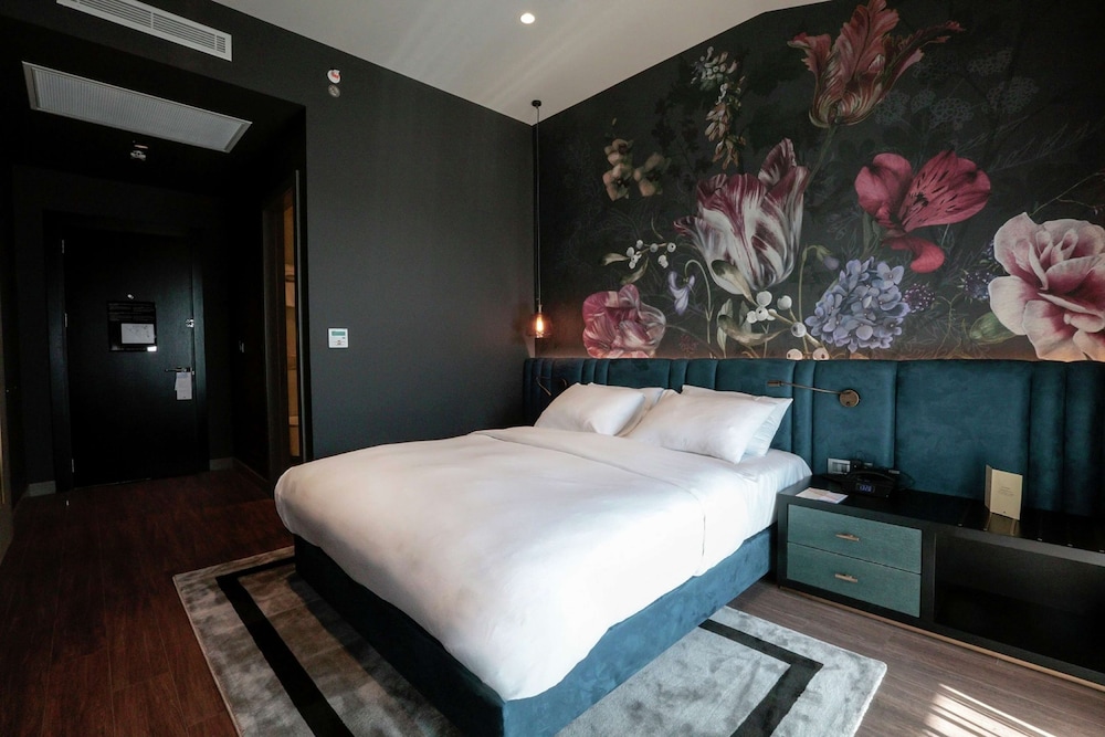 DoubleTree by Hilton Izmir Airport 46/85