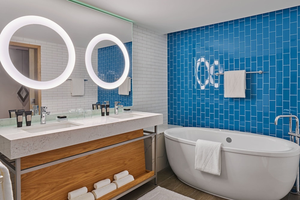 The Sky Residences at W Aspen 19/69