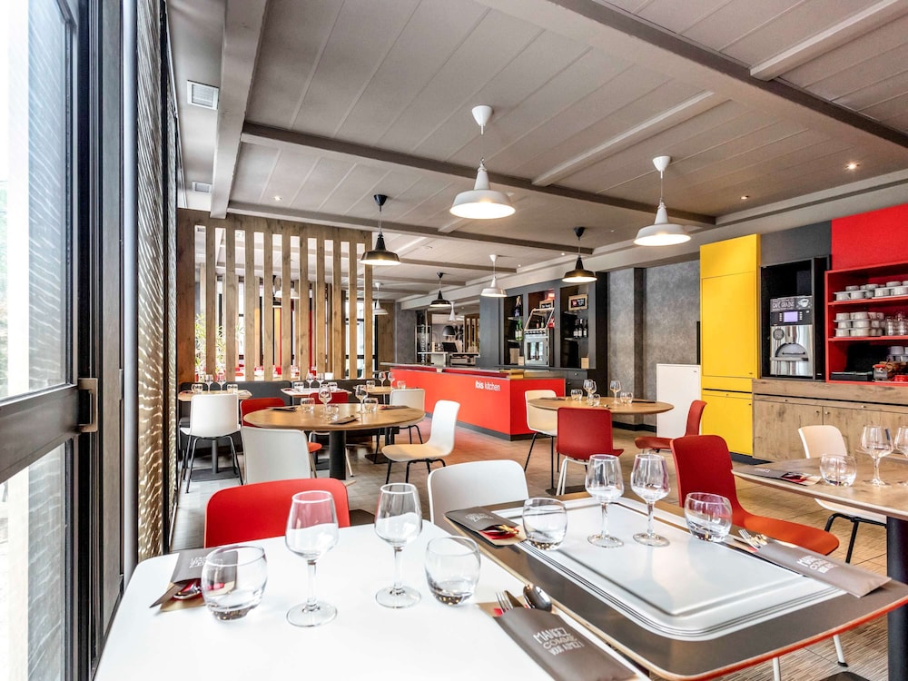 Ibis Bourges 48/70