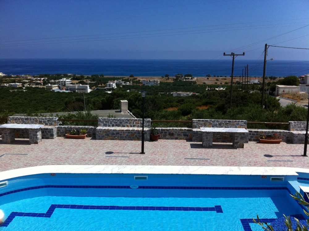 Filoxenia Villa 23/50