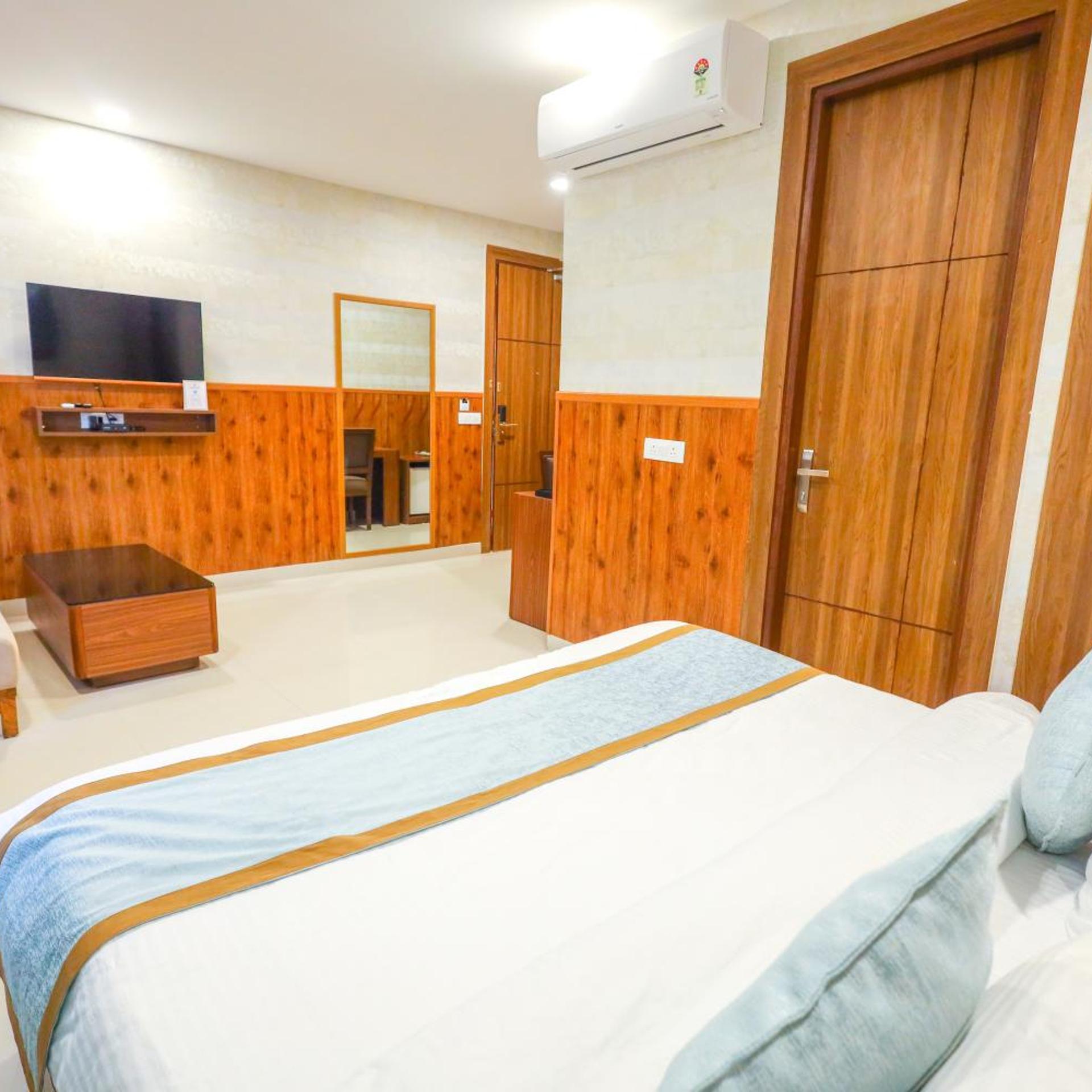 Clay Inn Hotel Gurugram 21/50
