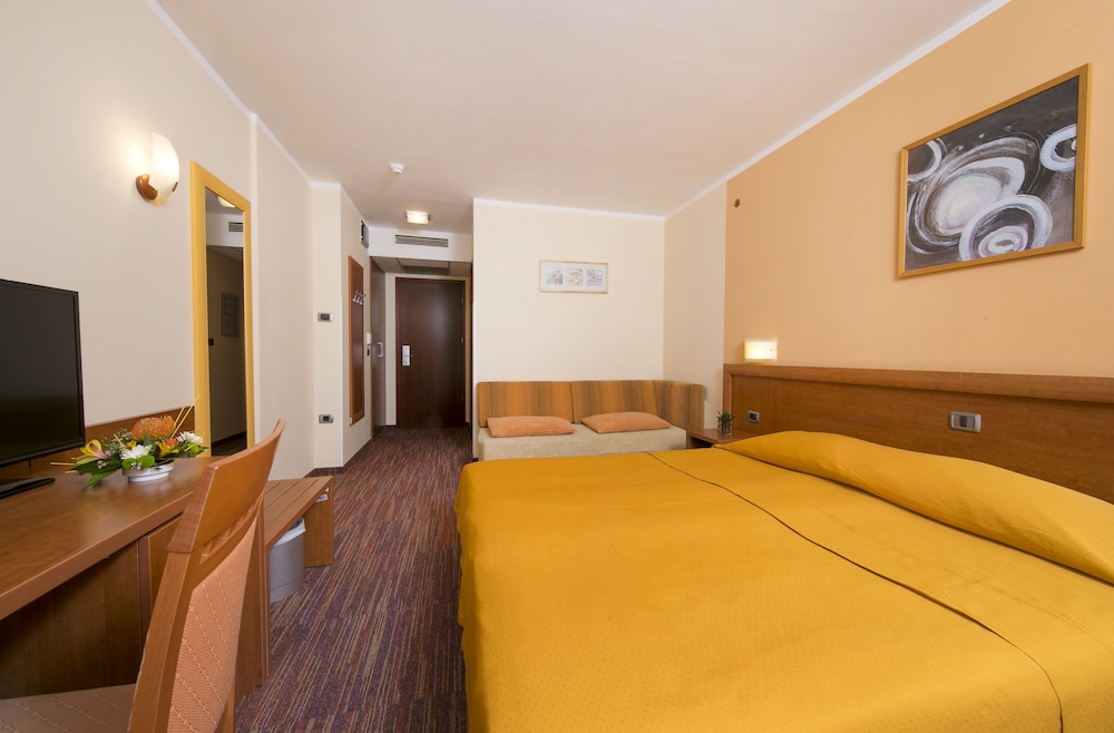 Hotel Salinera 14/66
