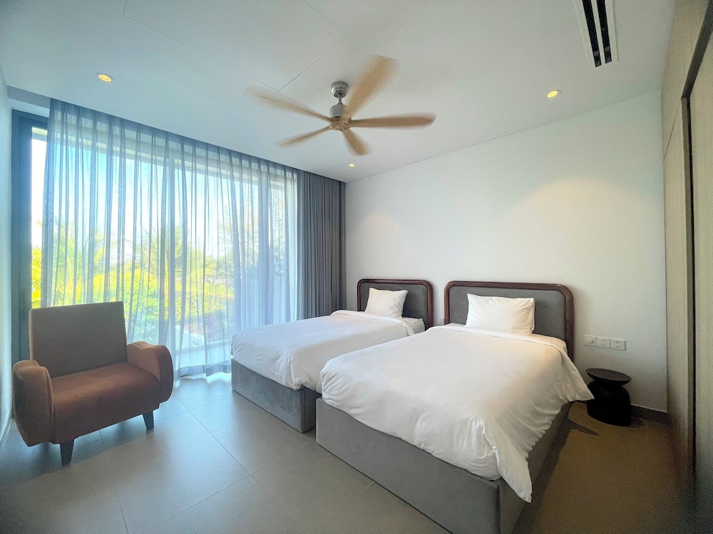 Sanctuary Resort Community 20/75