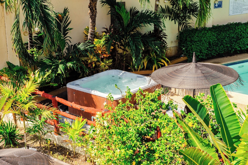 Palmbeach Resort And Spa 37/50