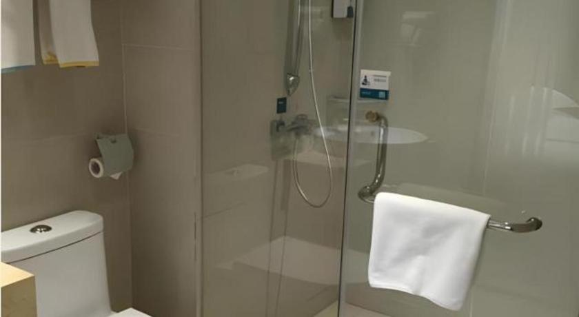 City Comfort Inn Wuhan Fengshu Er Road Baijin Mansion 48/49