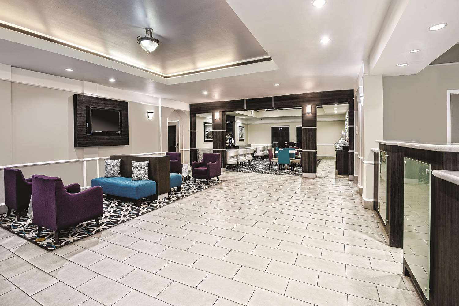 Quality Inn & Suites Rosenberg, TX 21/25