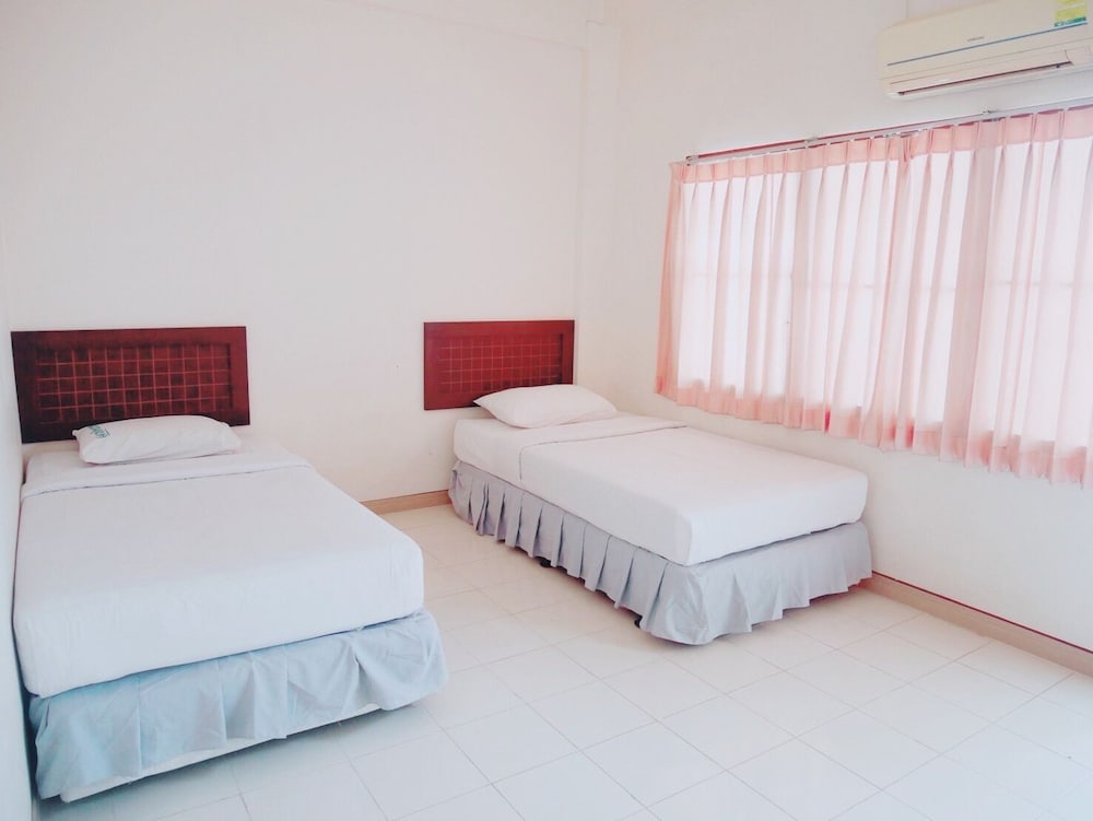 Pakchong Phubade Hotel 18/57
