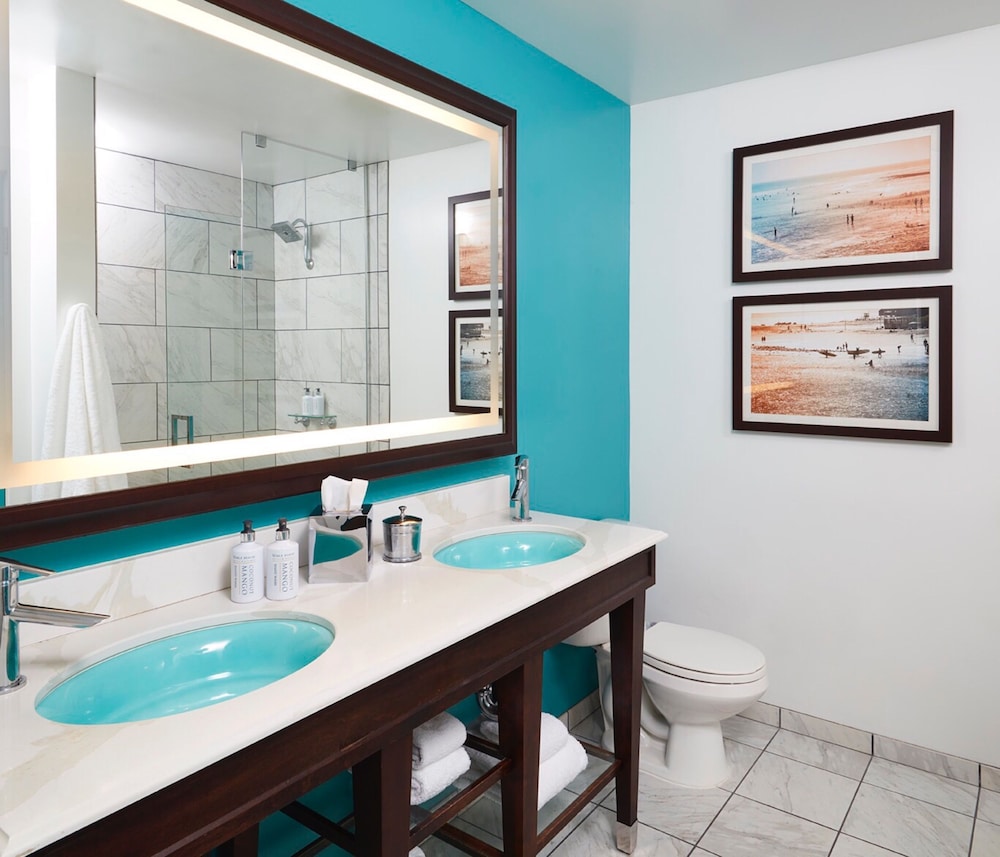 Kona Kai San Diego Resort 25/71