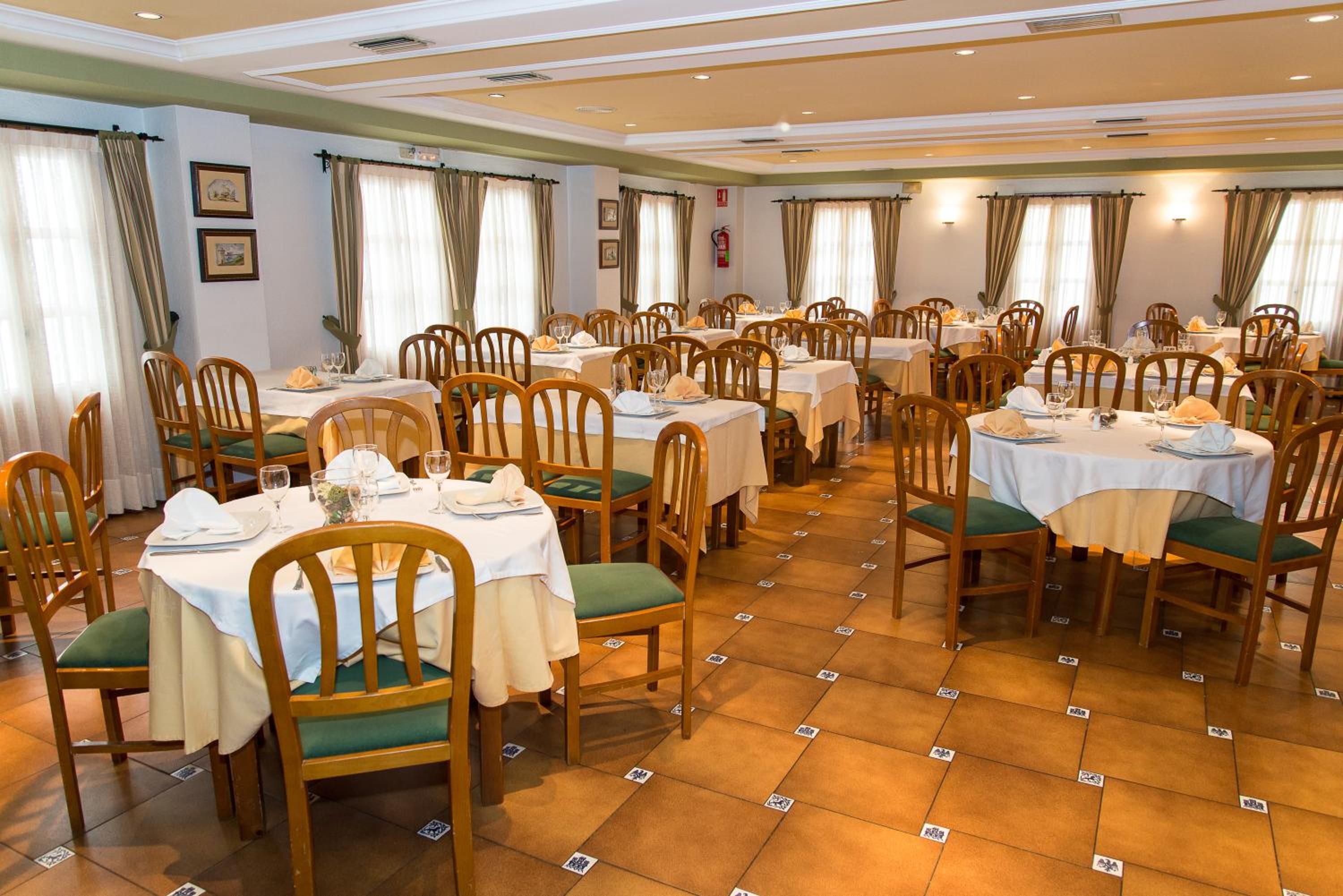 Hotel Rey Don Jaime 43/55