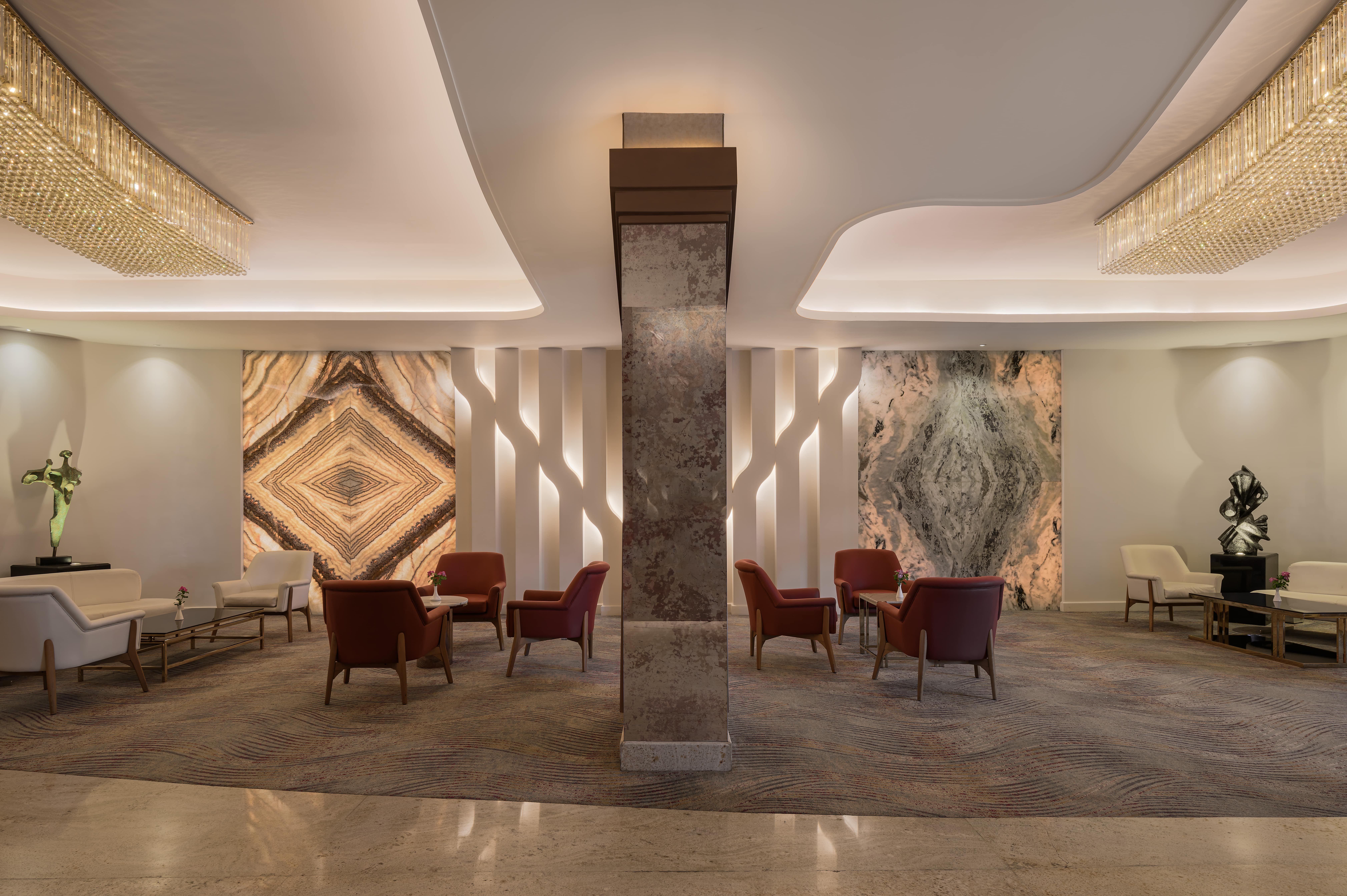 Mirage Hotel & Conference Center 26/53