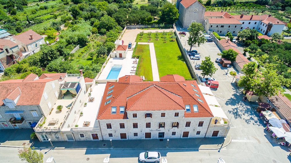 Vila Riva Apartments 4/70