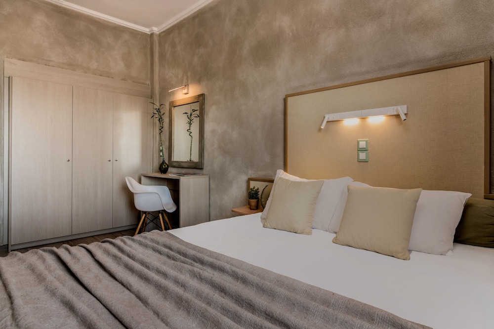 STANDARD, DOUBLE OR TWIN BED