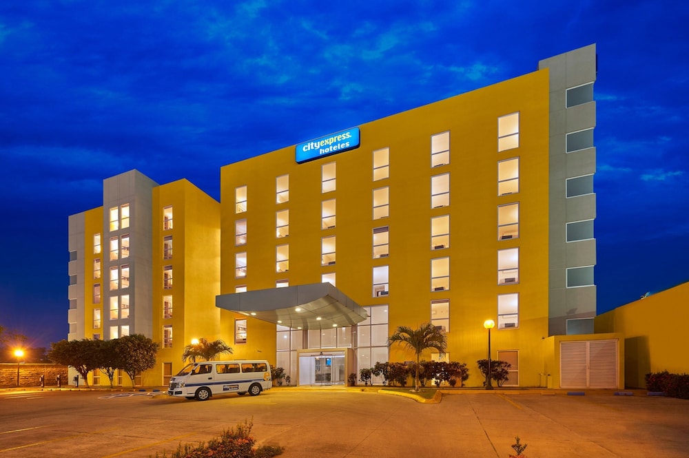 City Express by Marriott Minatitlan 2/61