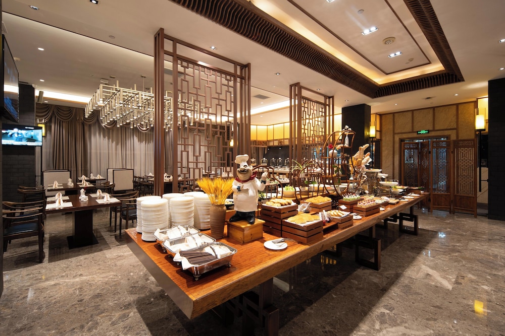 Grand Mercure Kunming South 35/47