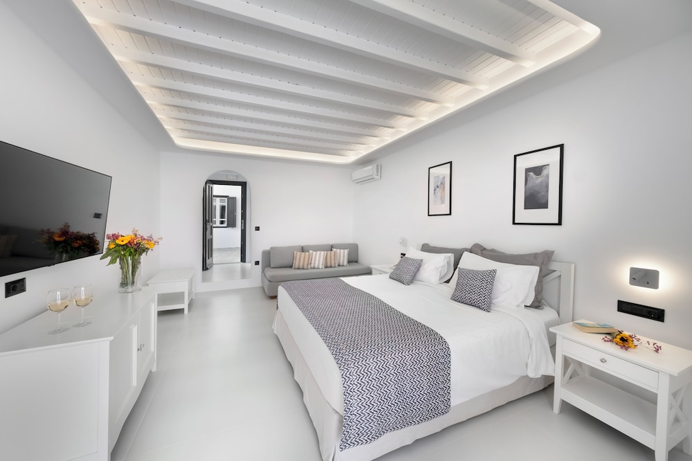 SUPERIOR, DOUBLE BED, SEA VIEW