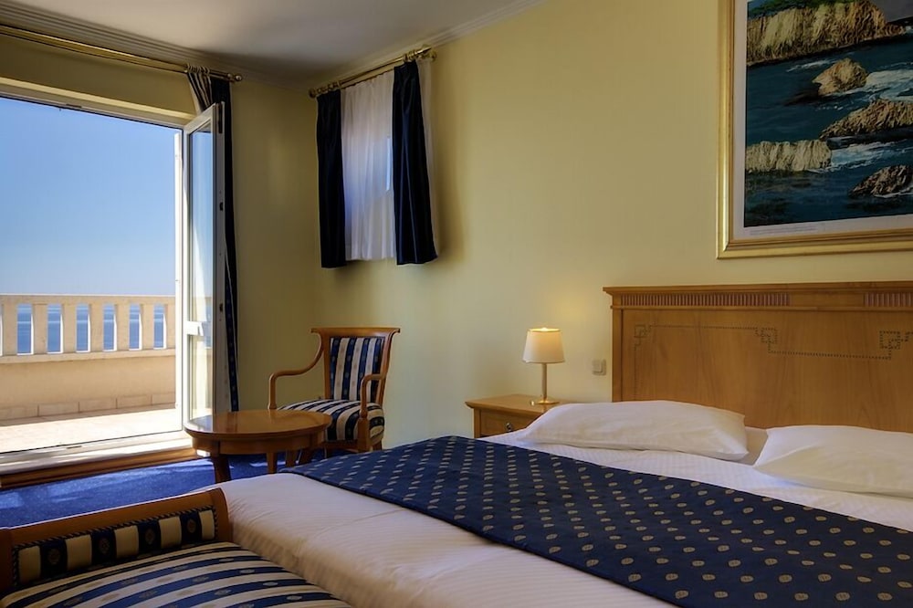 Hotel Laurentum 5/30