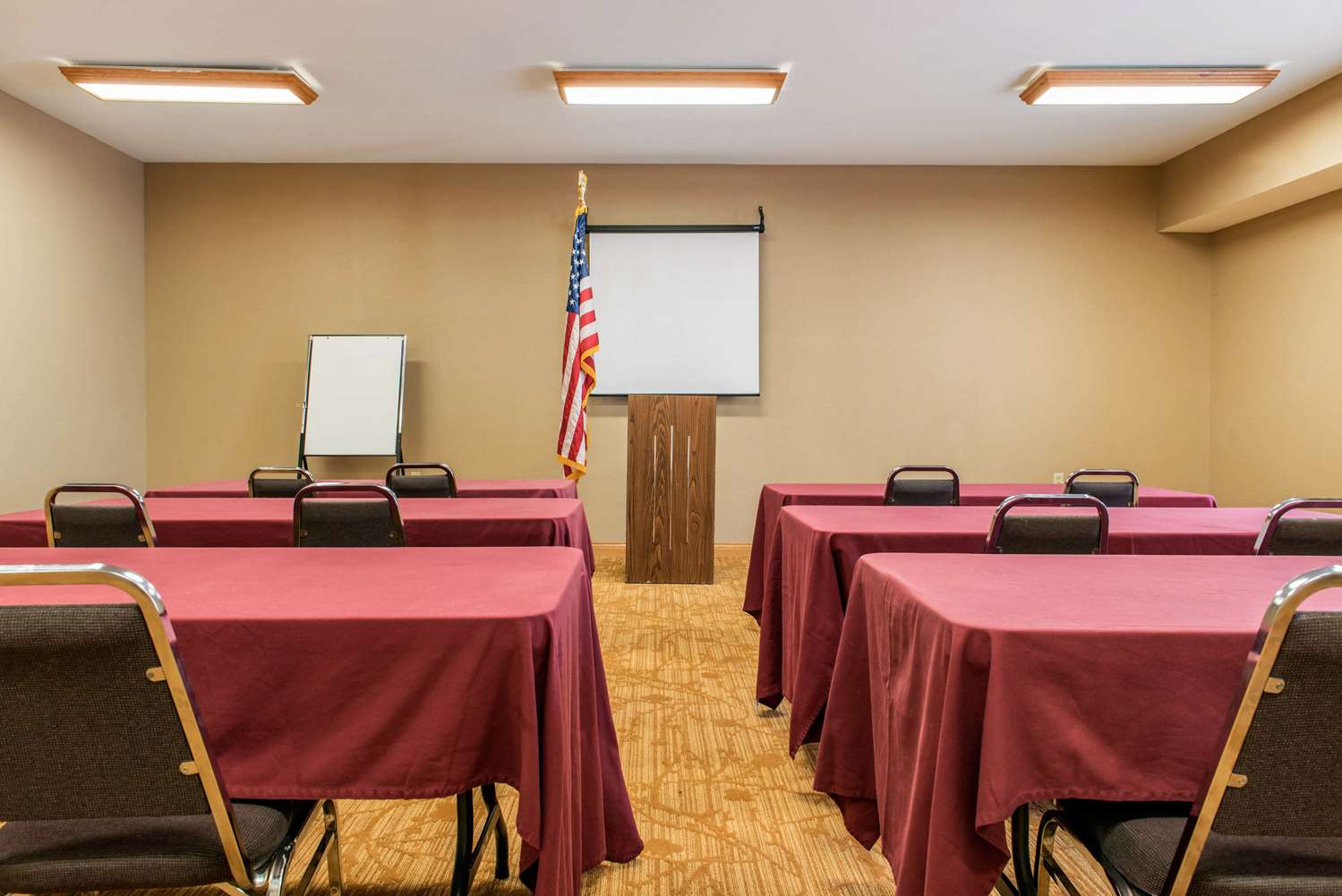 Quality Inn Jacksonville Near I-72 33/37
