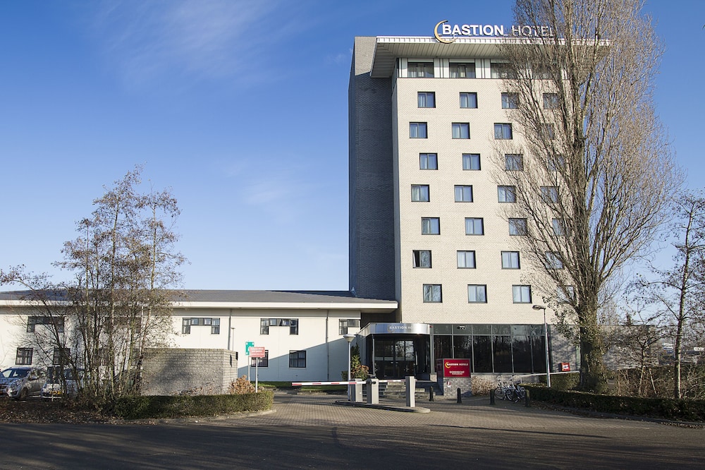BASTION HOTEL DORDRECHT PAPENDRECHT 1/44