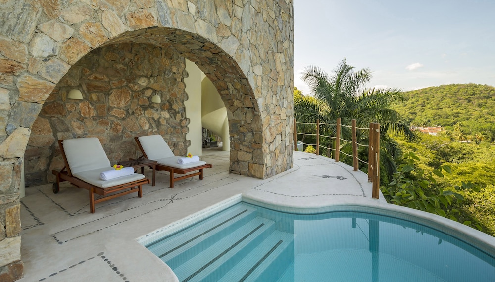 Quinta Real Huatulco 7/77