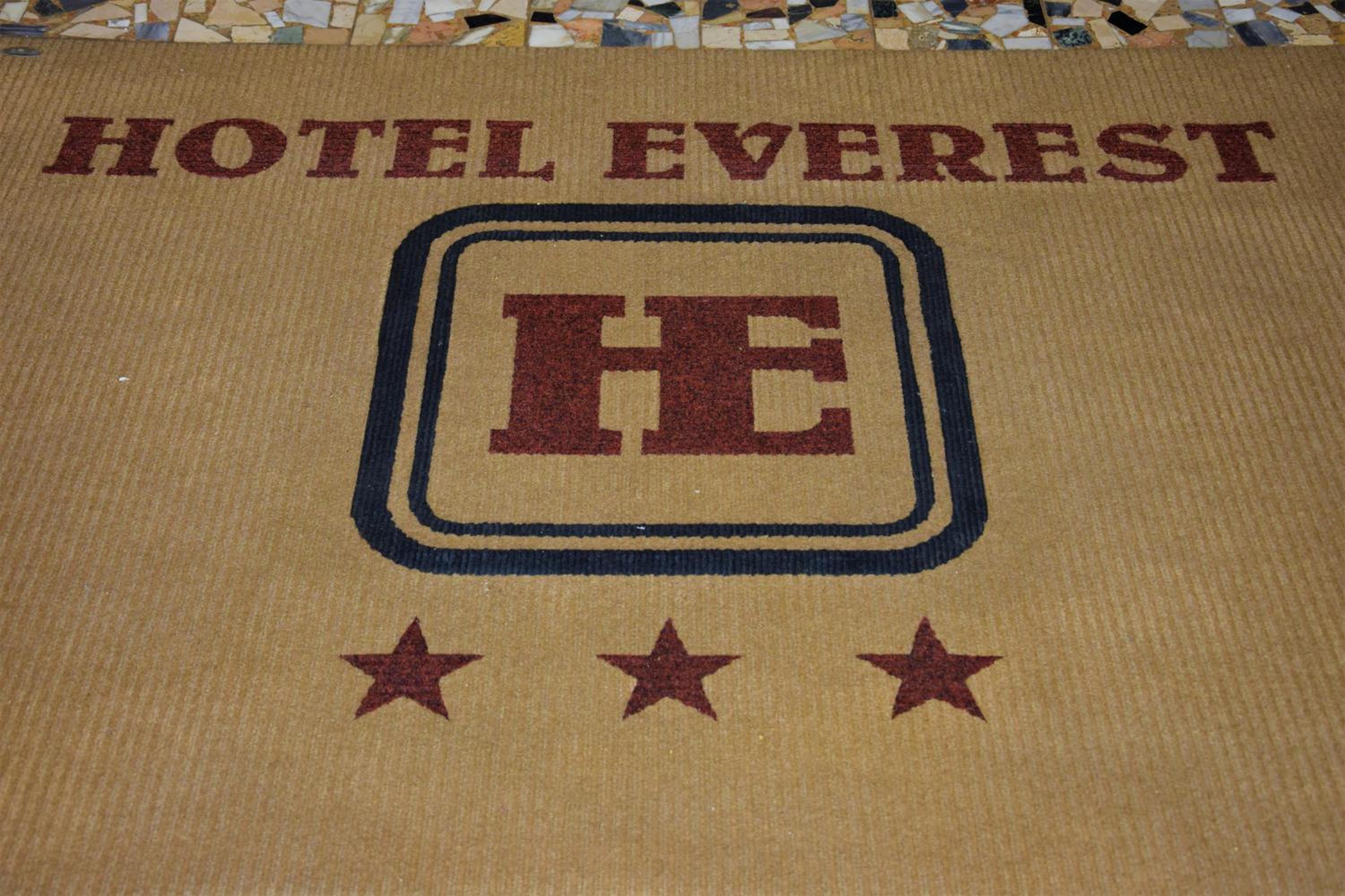 Hotel Everest 34/50
