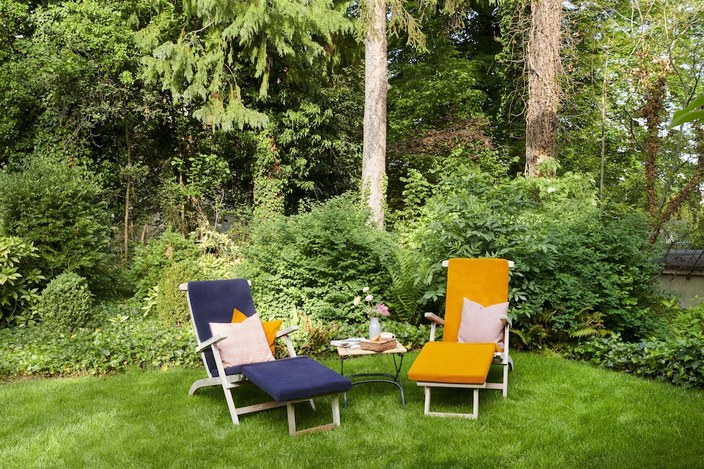 Signau House & Garden 17/35