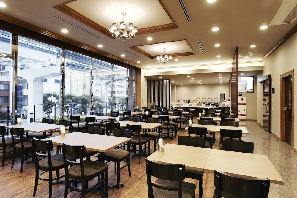 Hotel Azat Naha 50/69
